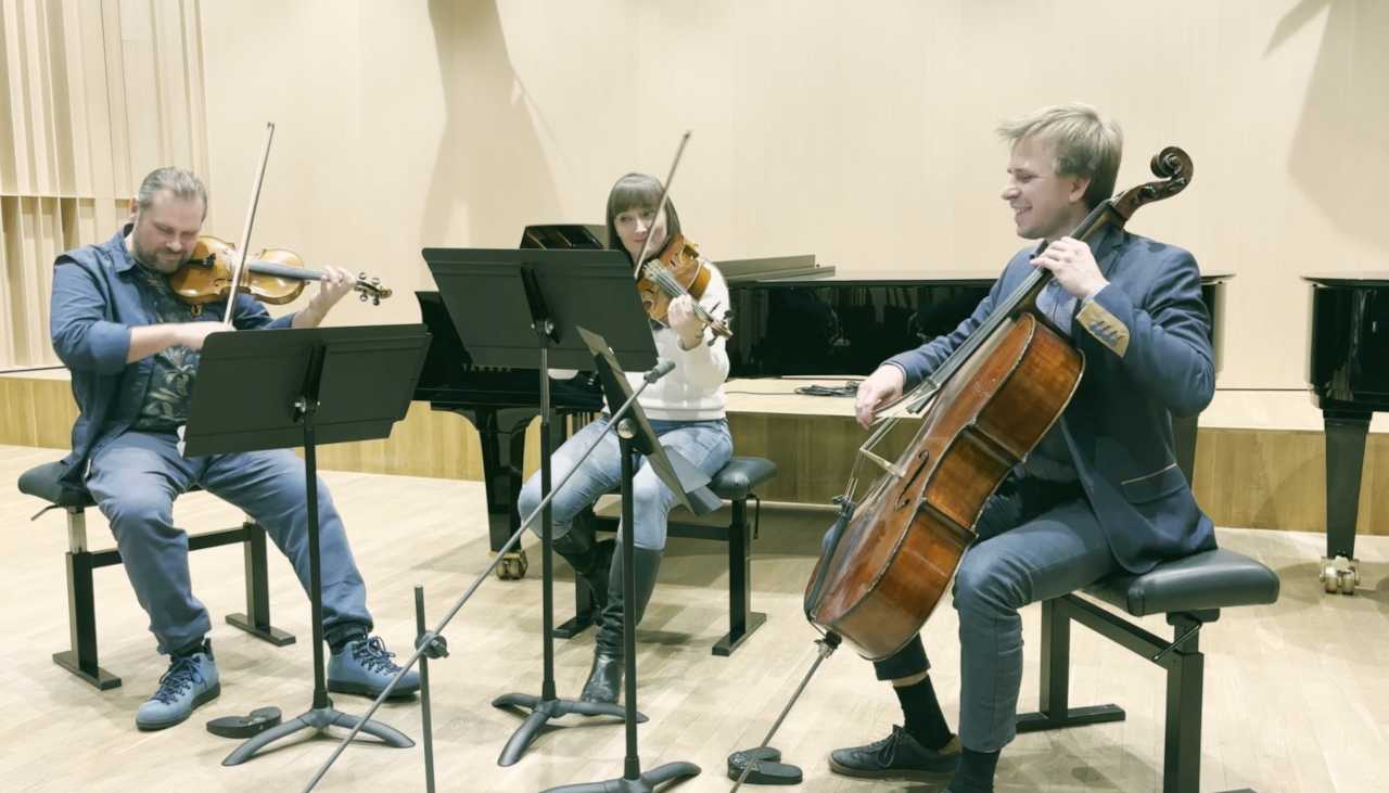 Kameralistyka. Komentowana próba trio smyczkowego (Trio G-dur op. 9 nr 1 L. van Beethovena).