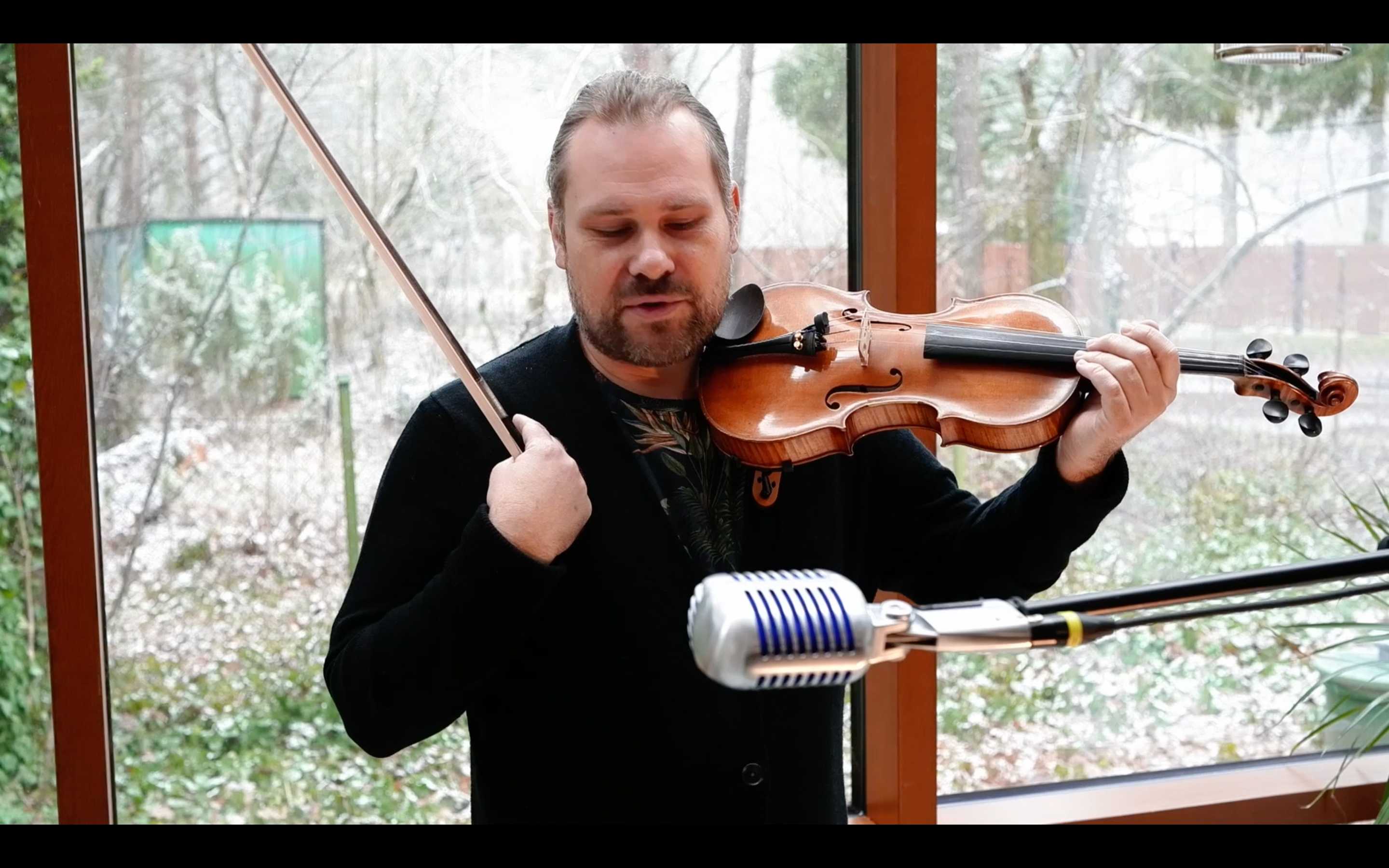 Jakub Jakowicz. Praca prawej ręki w kontekście wpływu na interpretację utworu na przykładzie Sonaty d-moll J. Brahmsa.