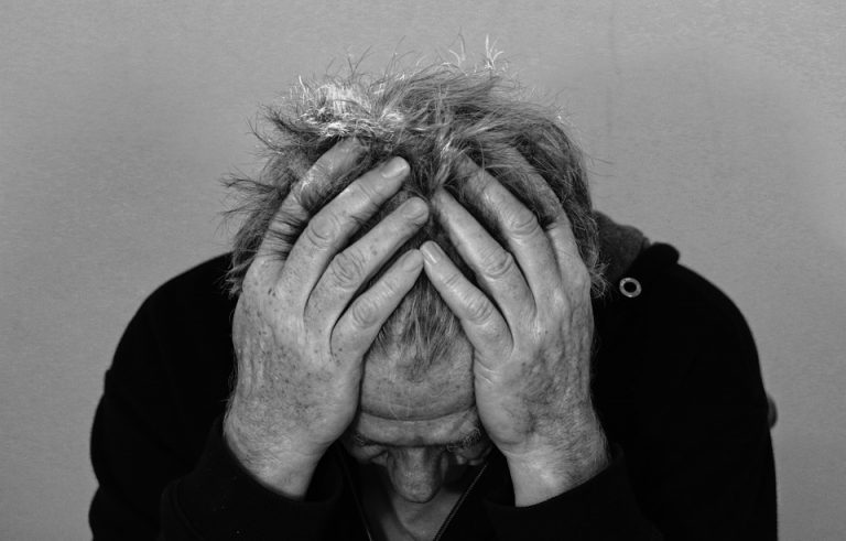 Interwencja kryzysowa i pomoc psychologiczna rodzinie w kryzysie